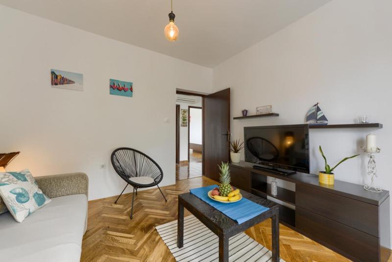 Apartments Yo Lee Bibinje Extérieur photo